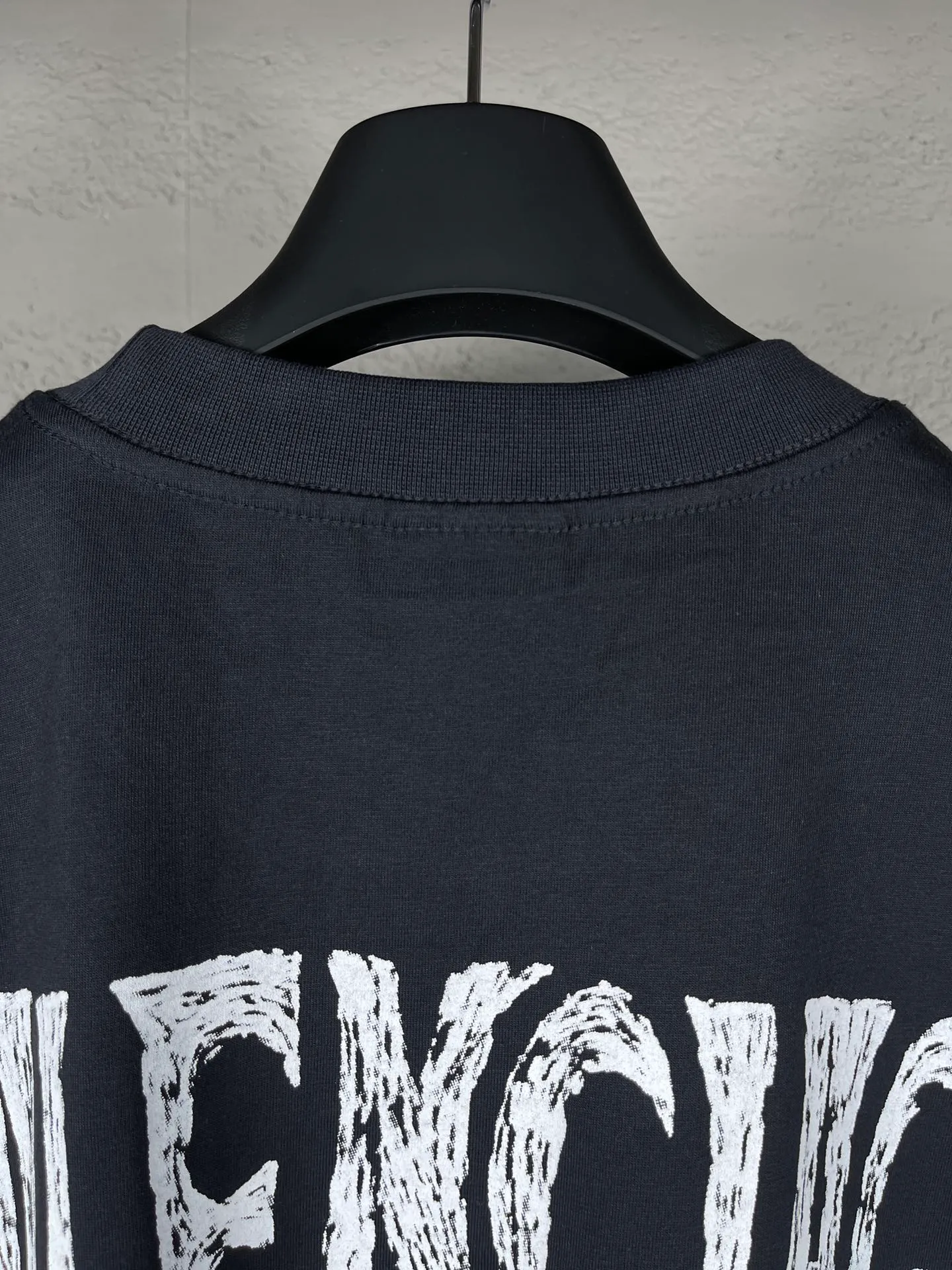 【 . Quality】BALENCI*GA/ . LOGO T ，. . ZP . 260 ， . ， 。 。Classic . ， . ， 。 OS . Same Style ：BL 23218 ：Black.White. Size：XS L